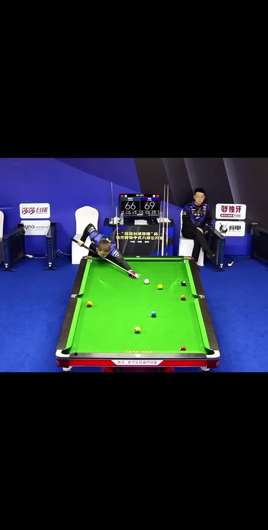 在现代足球 在现代足球