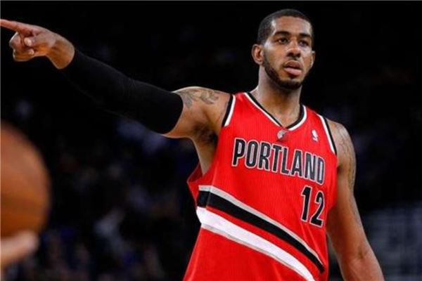 西甲综合：皇马不敌贝蒂斯 马竞暂登榜首2025-03-03.