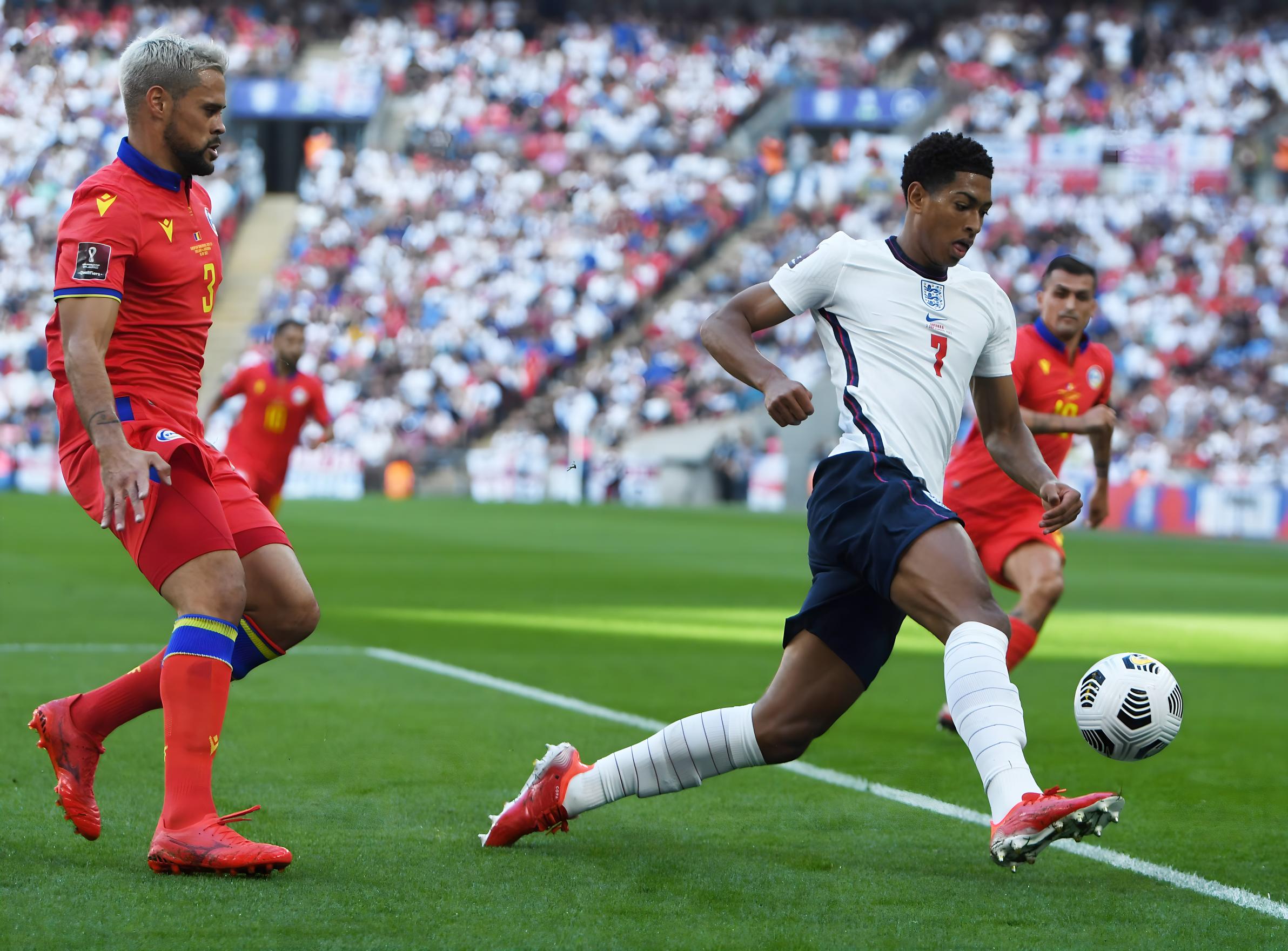 他通过提前 他通过提前