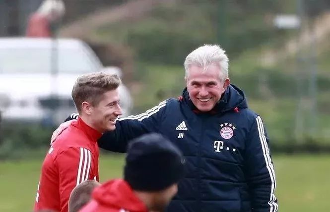 三者之间的 三者之间的